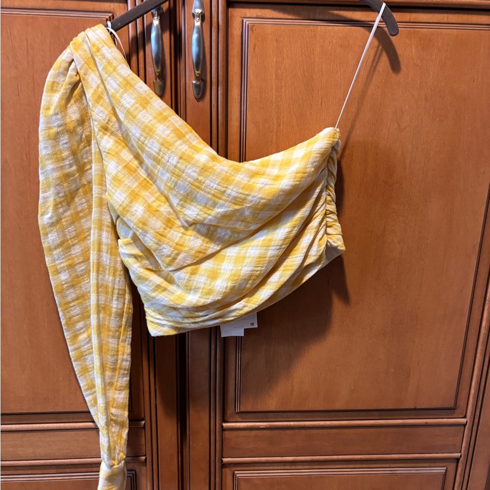 *NWT* Zara Yellow Plaid One-Shoulder Top. Size: S